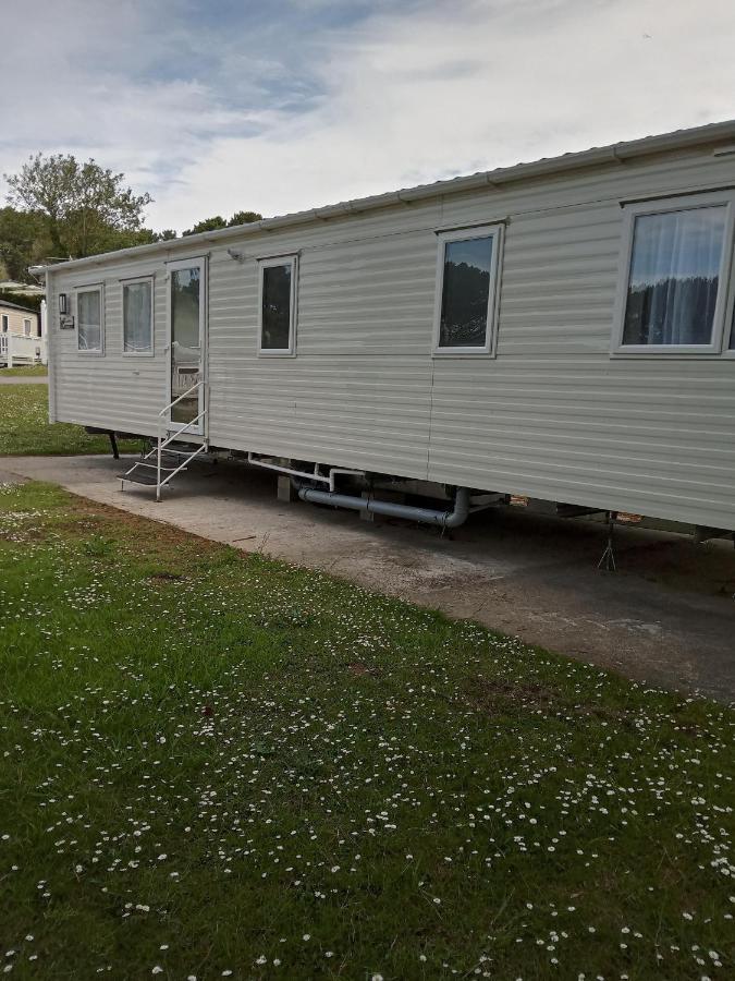 Exclusive 3 Bedroom Caravan, Sleeps 8 People At Parkdean Newquay Holiday Park, Cornwall, Uk Zewnętrze zdjęcie